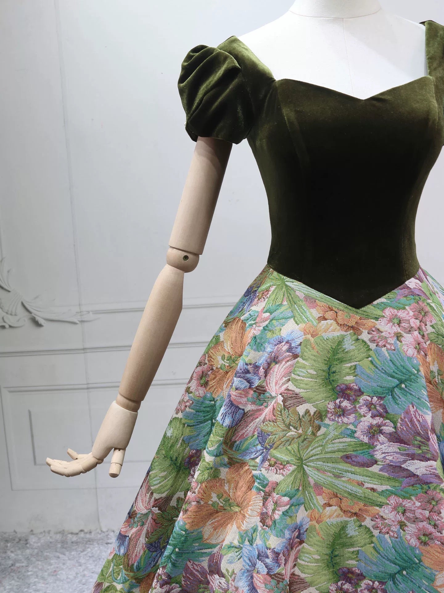 A-Line Short Sleeves Green Long Prom Dresses, Printed Satin Green Long Evening Dresses