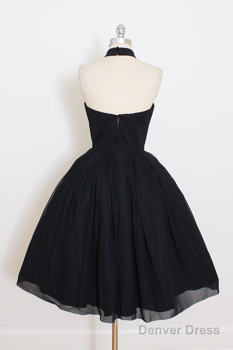 A Line Sleeves Tulle Halter Homecoming Dress Knee Length Cocktail Dresses