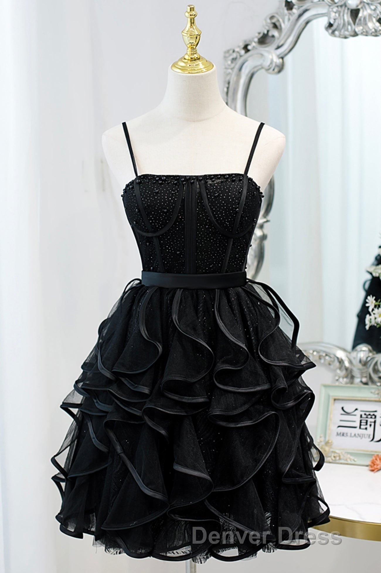 A-Line Spaghetti Strap Tulle Short Homecoming Dresses