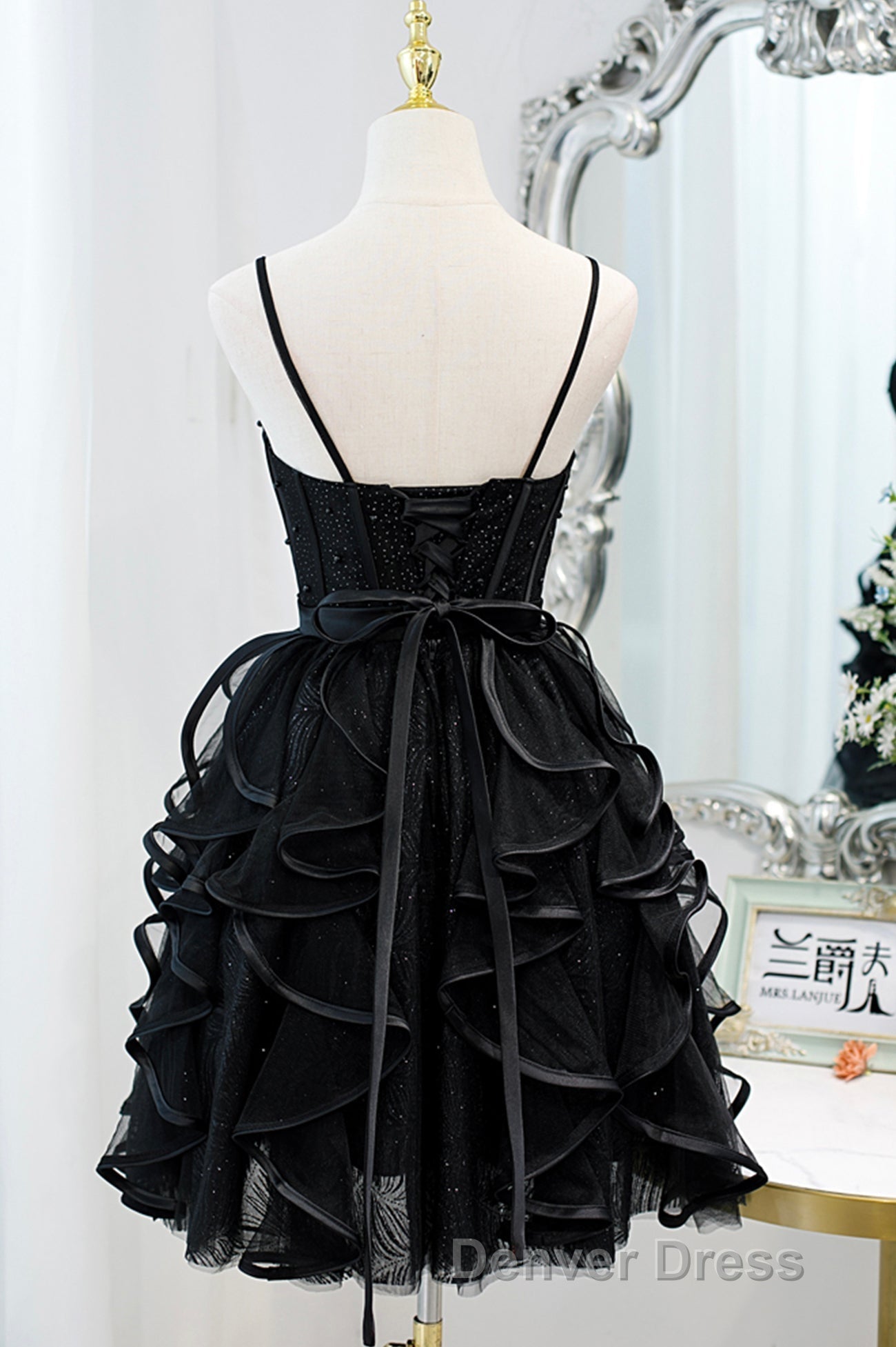 A Line Spaghetti Strap Tulle Short Homecoming Dresses