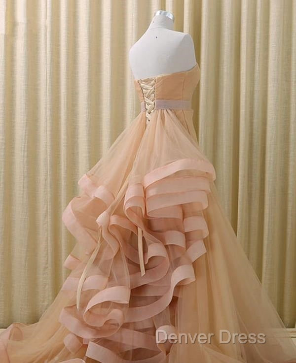 A-Line Stomacher Tiered  Wedding Dresses Court Train With Appliques