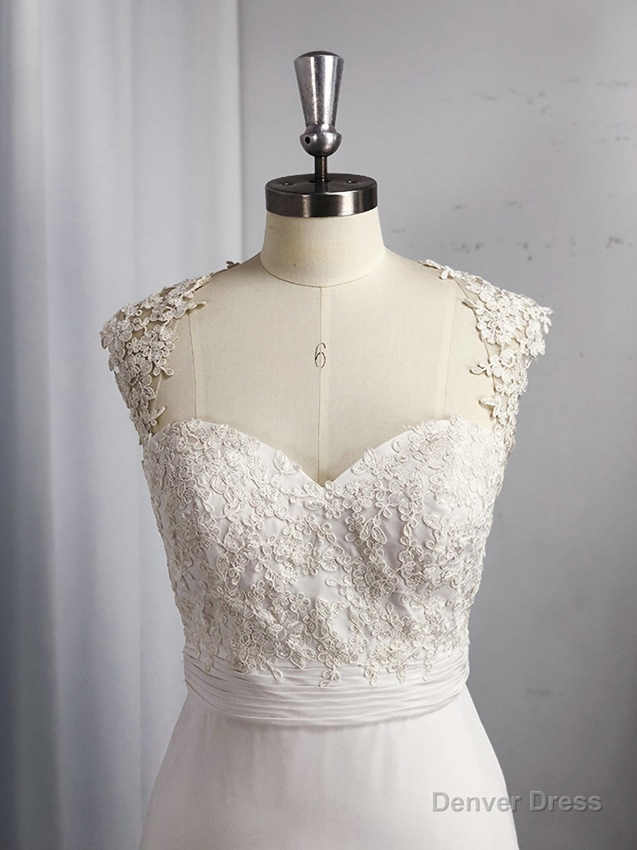 A-line Sweetheart Appliques Lace Floor-Length Chiffon Dress