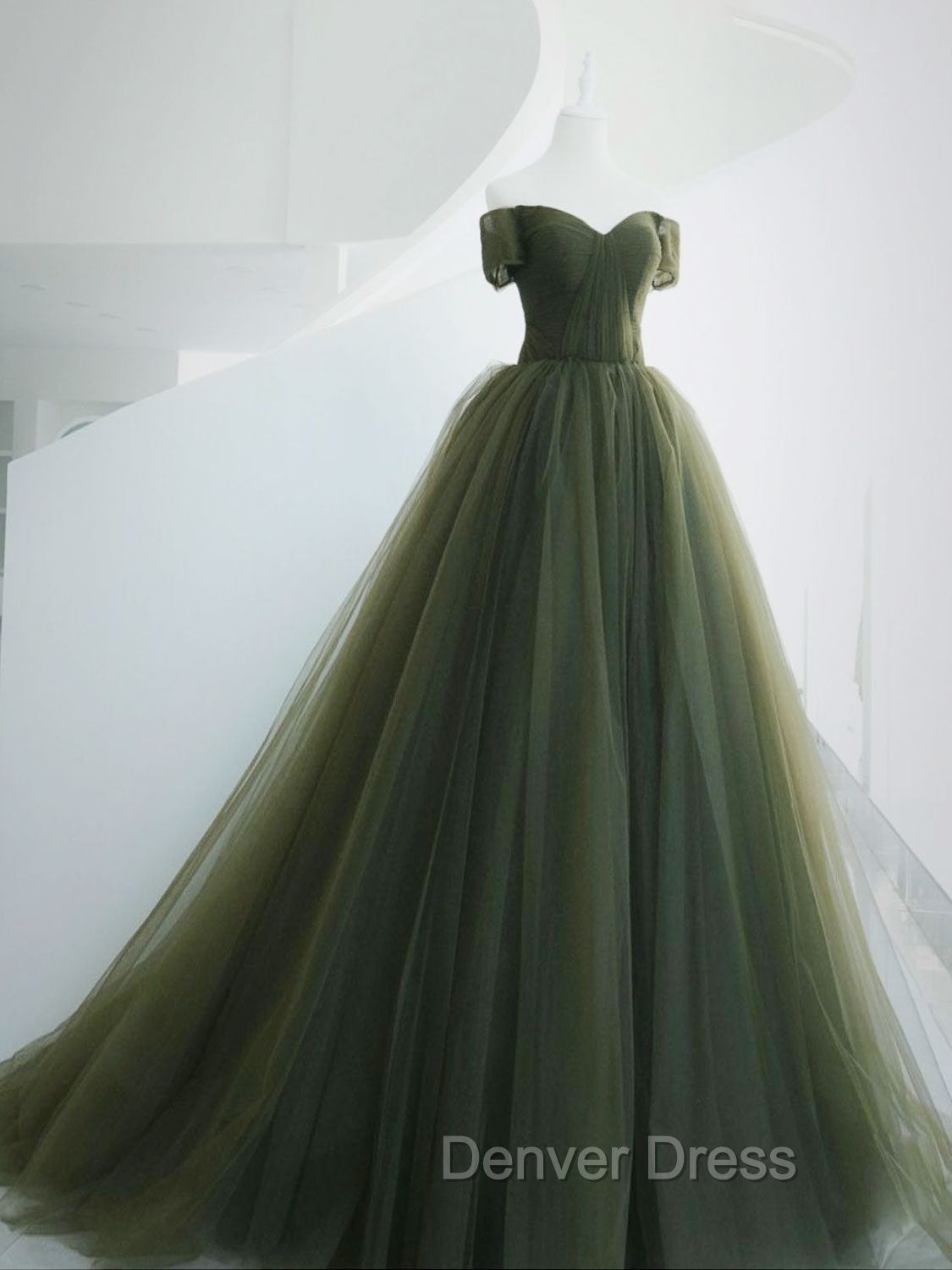 A-Line Sweetheart Neck Green Long Prom Dresses, Sweep Train Green  Formal Dresses Secondary image