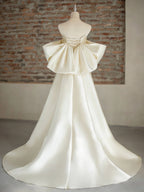 A-Line Sweetheart Neck Sweep Train Satin Ivory Long Prom Dresses