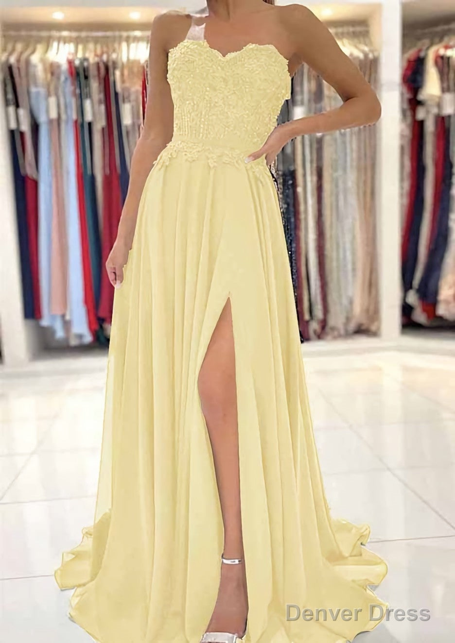 A Line Sweetheart Sweep Train Chiffon Prom Dresses With Lace Beading Split