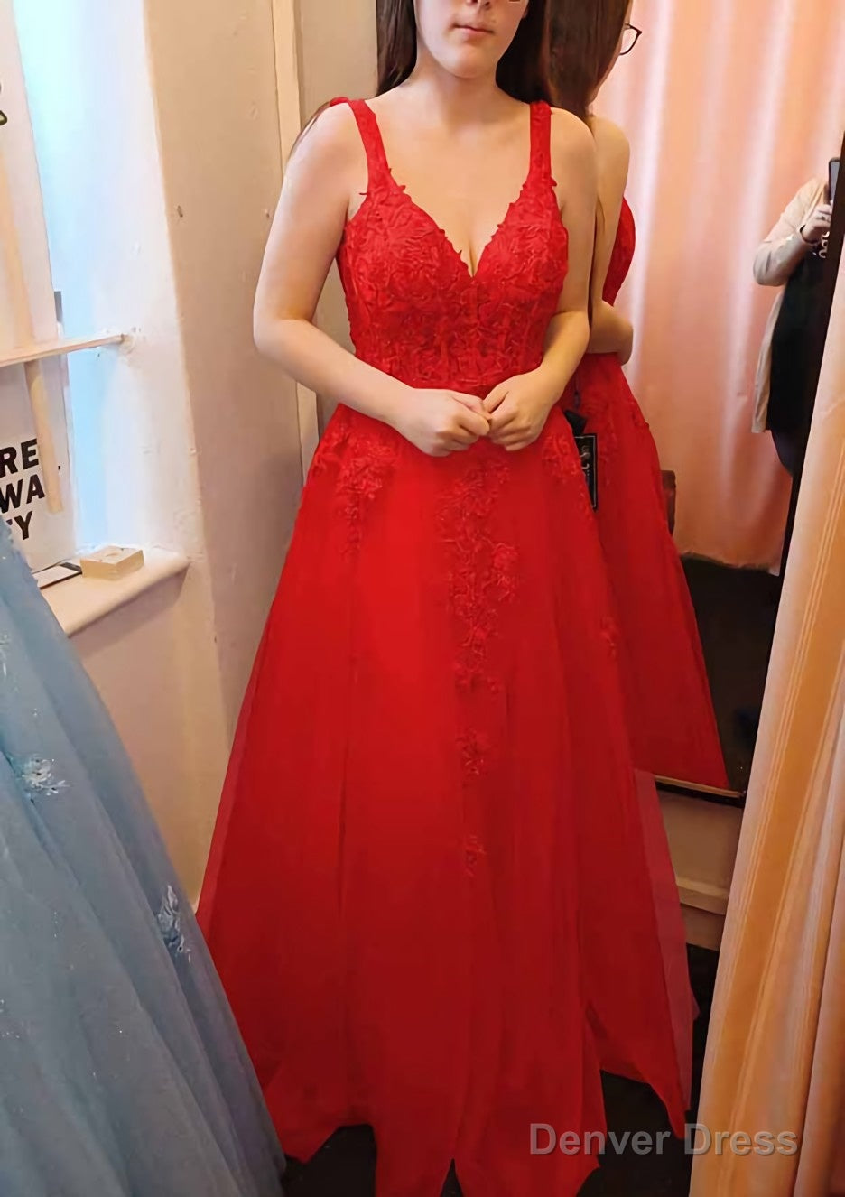 A Line V Neck Sleeveless Long Floor Length Tulle Prom Dresses With Appliqued Lace