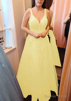 A Line V Neck Sleeveless Long Floor Length Tulle Prom Dresses With Appliqued Lace