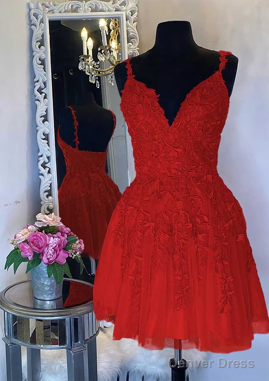 A Line V Neck Sleeveless Short Mini Tulle Homecoming Dresses with Appliqued Beading