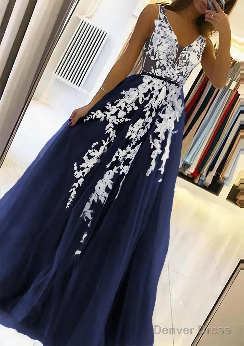 A Line V Neck Sleeveless Sweep Train Tulle Prom Dresses With Beading Lace