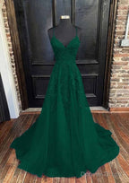 A Line V Neck Spaghetti Straps Sweep Train Tulle Prom Dresses With Appliqued