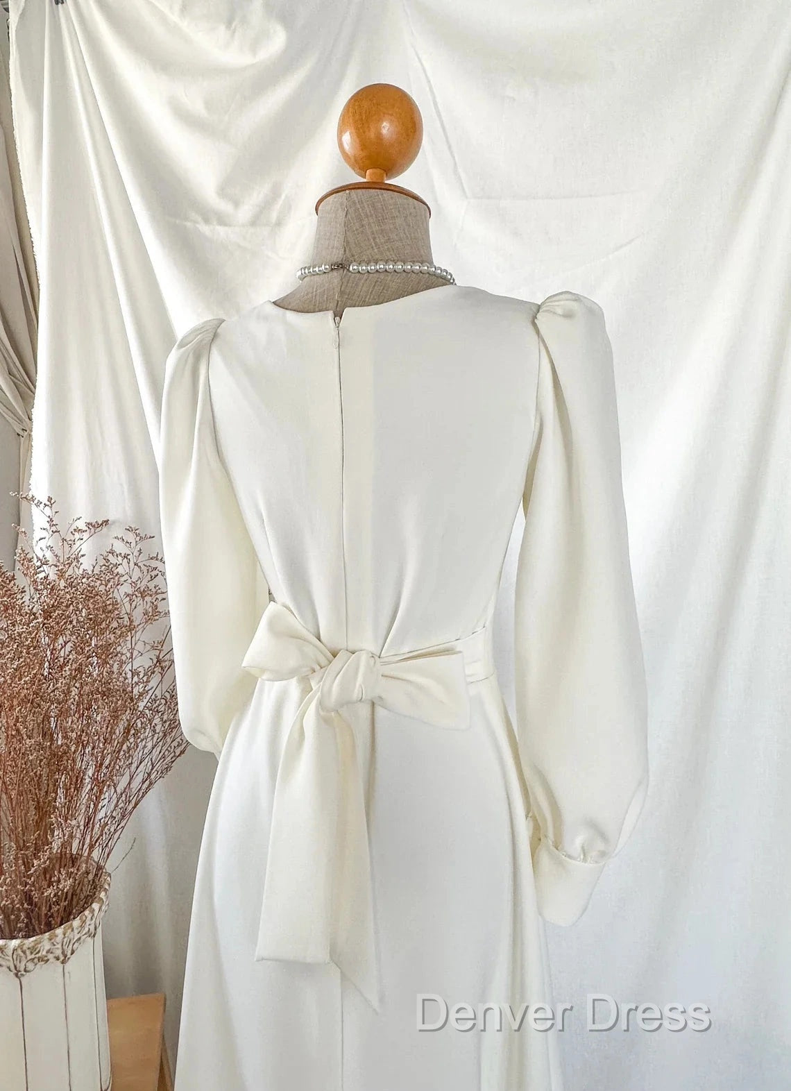 A Line Vintage White Wedding Dress Elegance Gowns Minimal Long Sleeve Style Bride Dresses