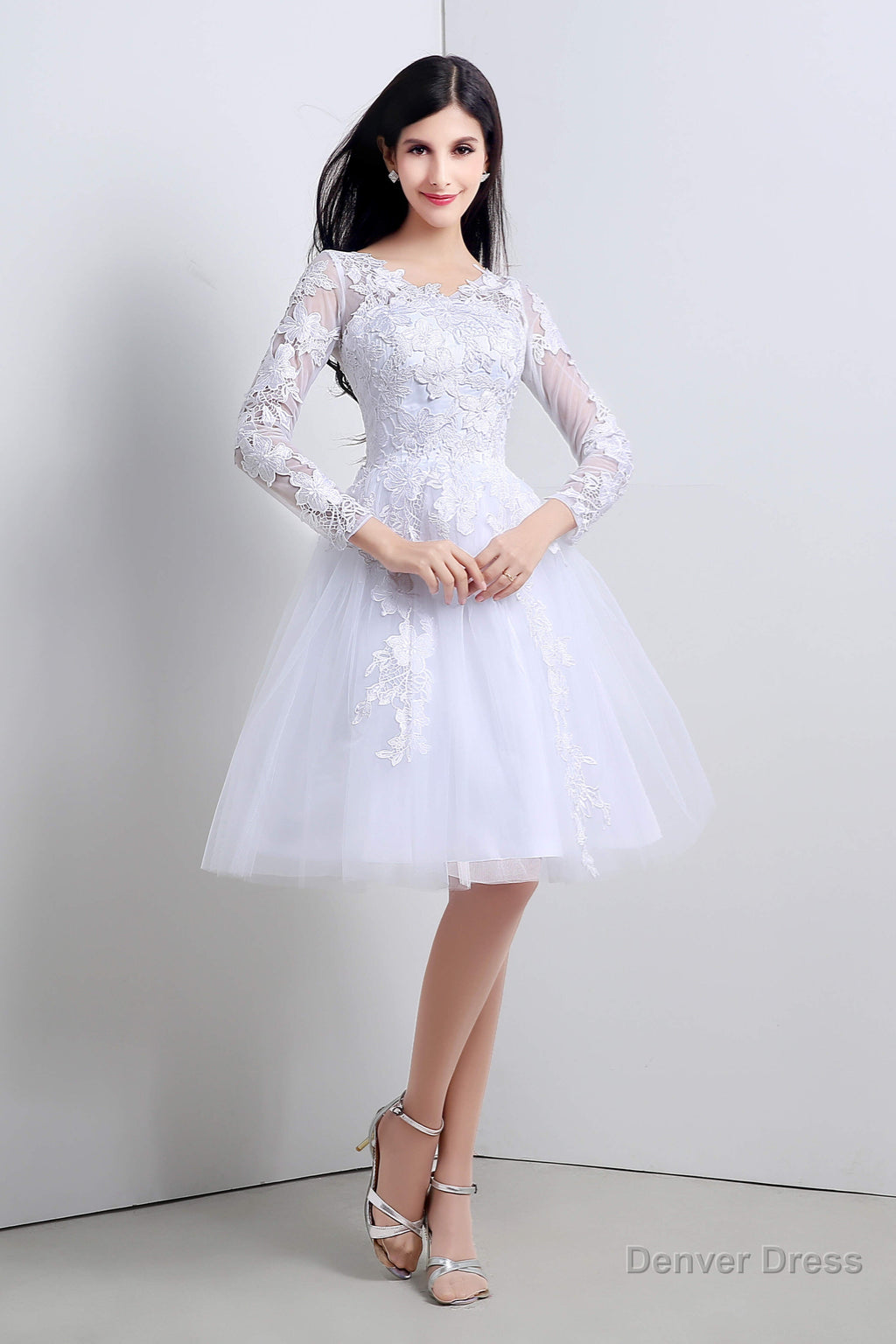 A Line White Tulle Appliques Long Sleeve Homecoming Dresses