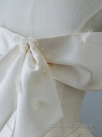 Aesthetic Ball Gowns Strapless Ivory Satin Long Wedding Dress Brides Dresses