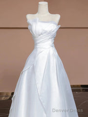 Aesthetic Ball Gown Strapless White Long Wedding Dresses Brides Dress