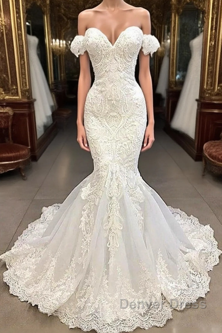 Amazing Long Mermaid Sweetheart Appliqued Lace Wedding Dresses with Sleeves Main image