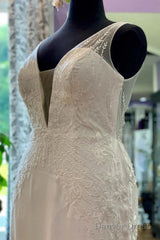 Appliques Sheer Straps Open Back Mermaid Long Wedding Dress