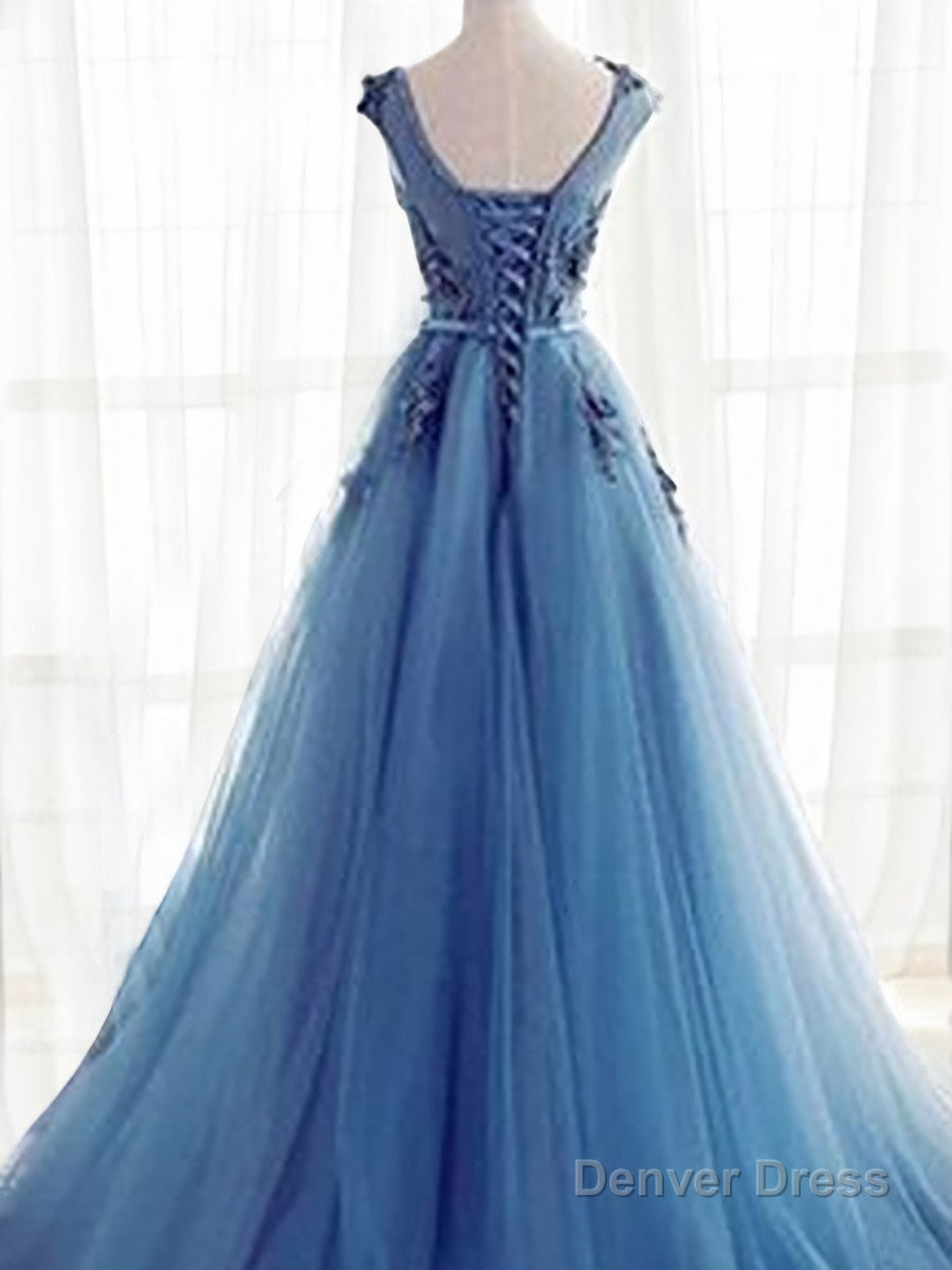 Ball Gowns Jewel Sweep Train Tulle Prom Dresses With Appliques Lace