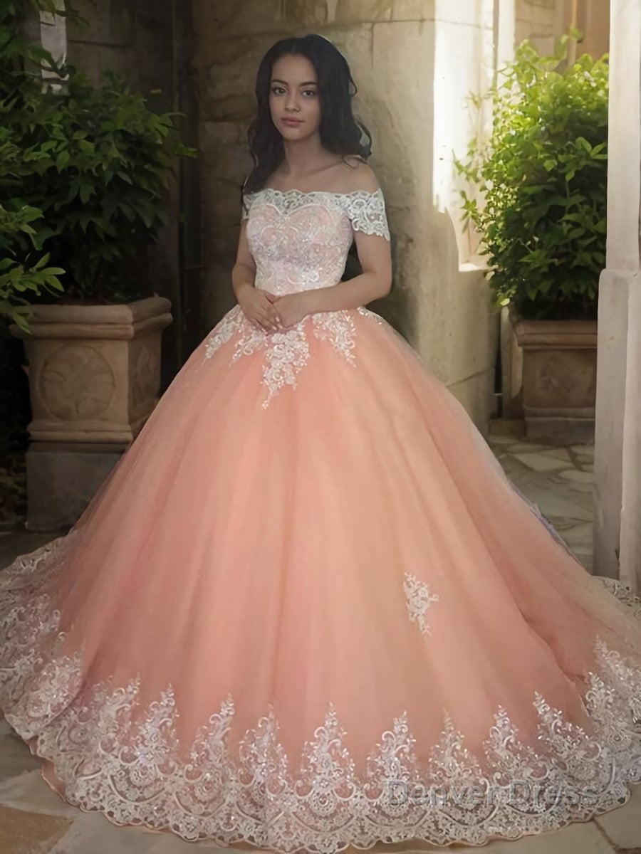 Ball Gowns Off The Shoulder Court Train Tulle Prom Dresses With Appliques Lace Secondary image