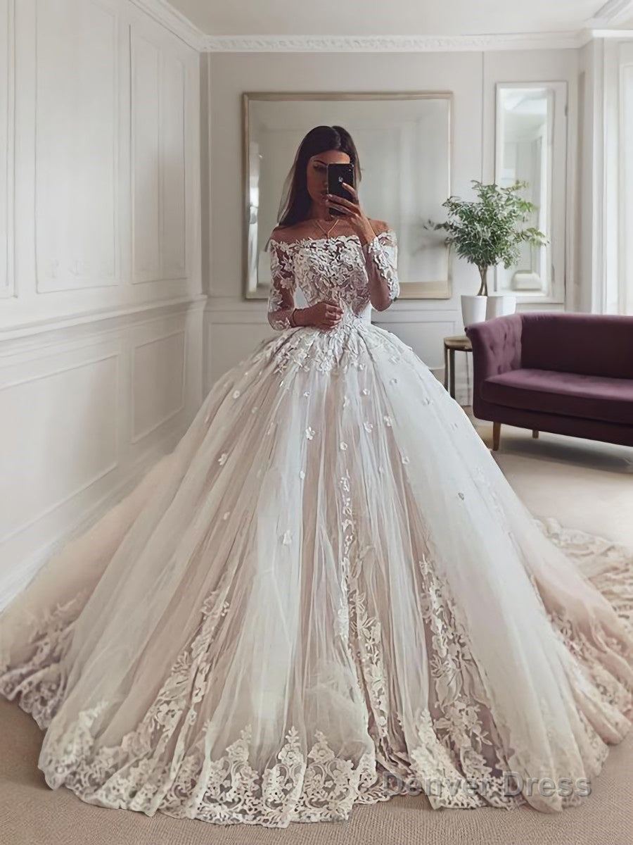 Ball Gowns Off The Shoulder Chapel Train Tulle Wedding Dresses With Appliques Lace Main image