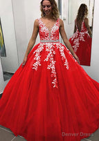 Ball Gown Sleeveless Long/Floor-Length Tulle Prom Dresses With Lace Appliqued Beading