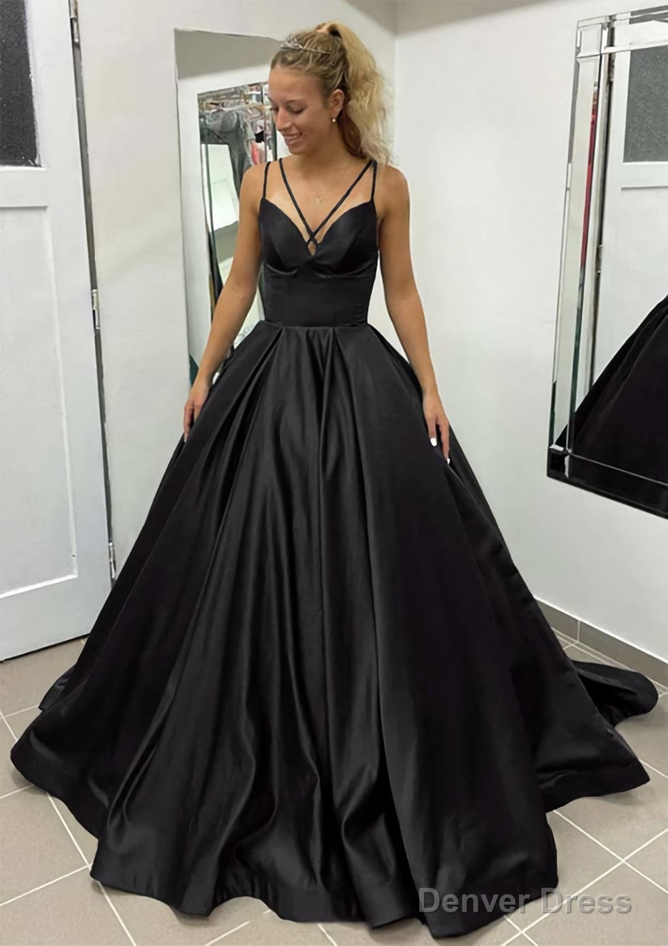 Ball Gowns Sleeveless Scalloped Neck Sweep Train Satin Prom Dresses With Pleated Pockets