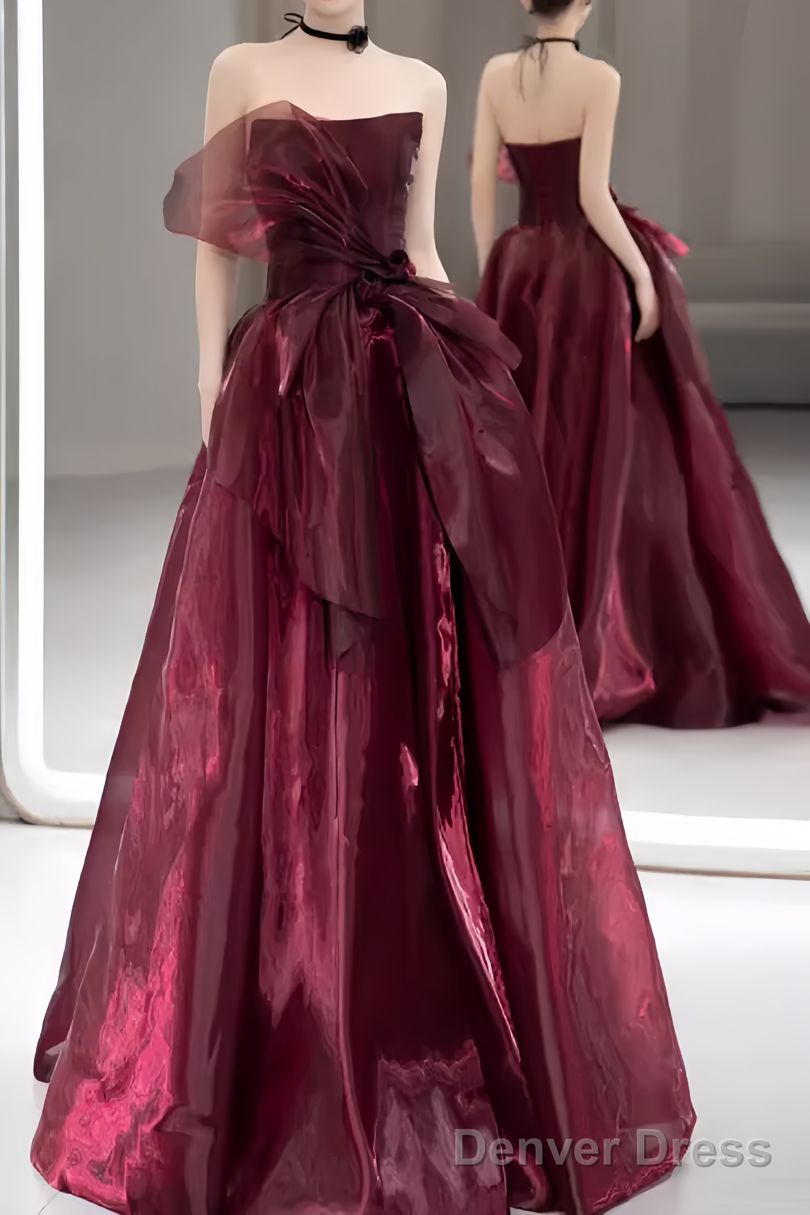 Ball Gown Strapless Burgundy Organza Prom Dresses Long Evening Dress