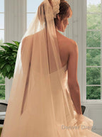 Ball Gowns Sweetheart Sweep Train Organza Wedding Dresses With Leg Slit