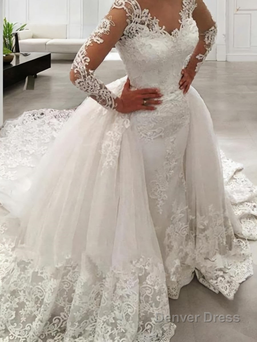 Ball Gowns V Neck Cathedral Train Tulle Wedding Dresses With Appliques Lace