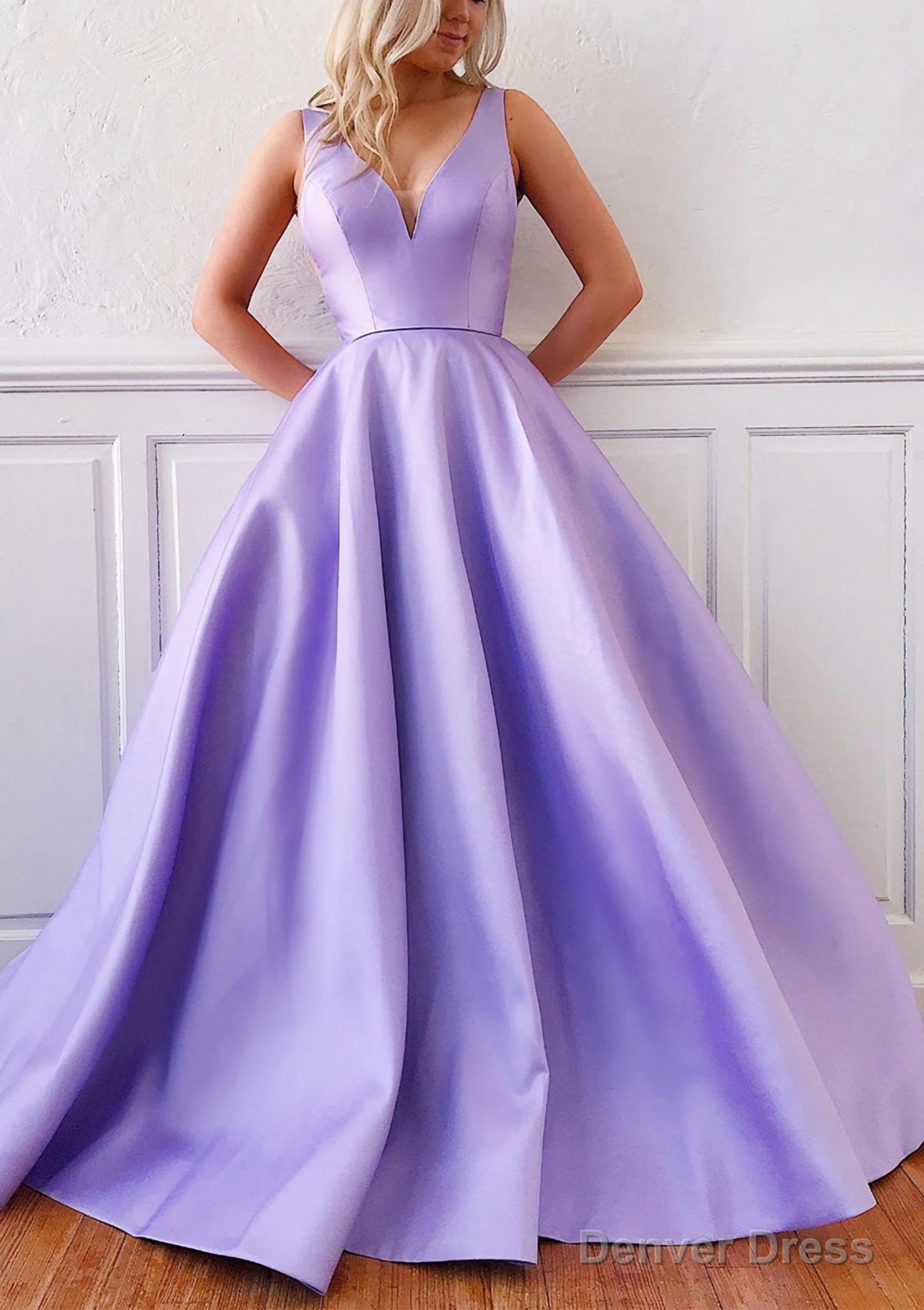Ball Gowns V Neck Sleeveless Satin Sweep Train Prom Dresses Main image