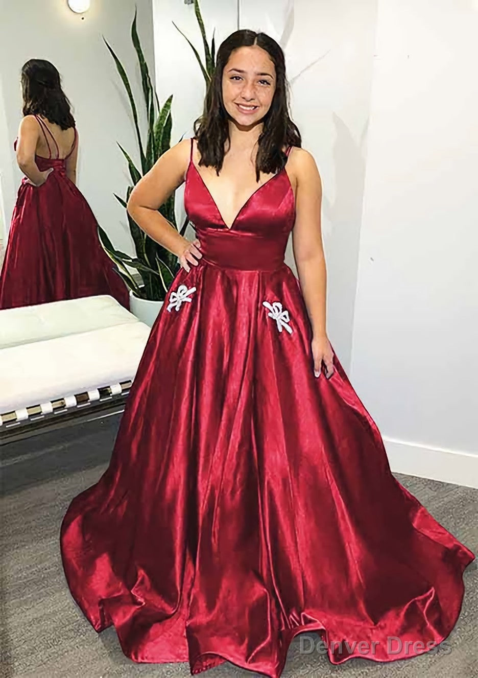 Ball Gown V Neck Spaghetti Straps Sweep Train Satin Prom Dresses With Pockets Beading