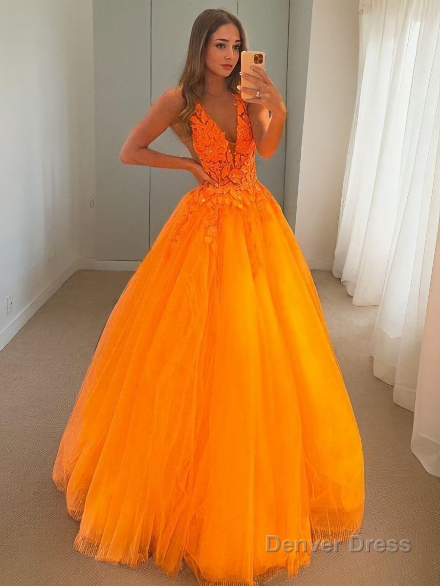 Ball Gowns V Neck Floor Length Tulle Prom Dresses With Appliques Lace