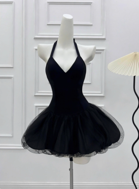Beautiful Halterneck Black Mesh Splicing Puffy Birthday Dresses Homecoming Dresses Secondary image