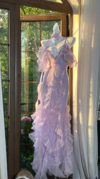 Beautiful Lavender Deep V-Neck Suspender Lace Ruffled Mermaid Prom Dresses