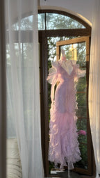 Beautiful Lavender Deep V-Neck Suspender Lace Ruffled Mermaid Prom Dresses