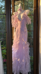 Beautiful Lavender Deep V-Neck Suspender Lace Ruffled Mermaid Prom Dresses