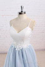 Beautiful Light Blue Tulle And White Top Long Wedding Party Gowns, Straps Junior Prom Dresses