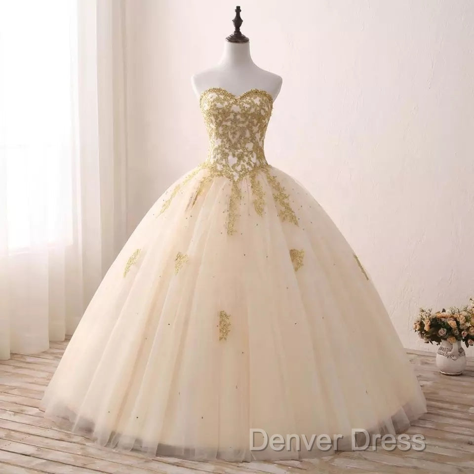 Beautiful Light Champagne Ball Gowns Prom Dress, Sweet 16 Dresses With Gold Applique