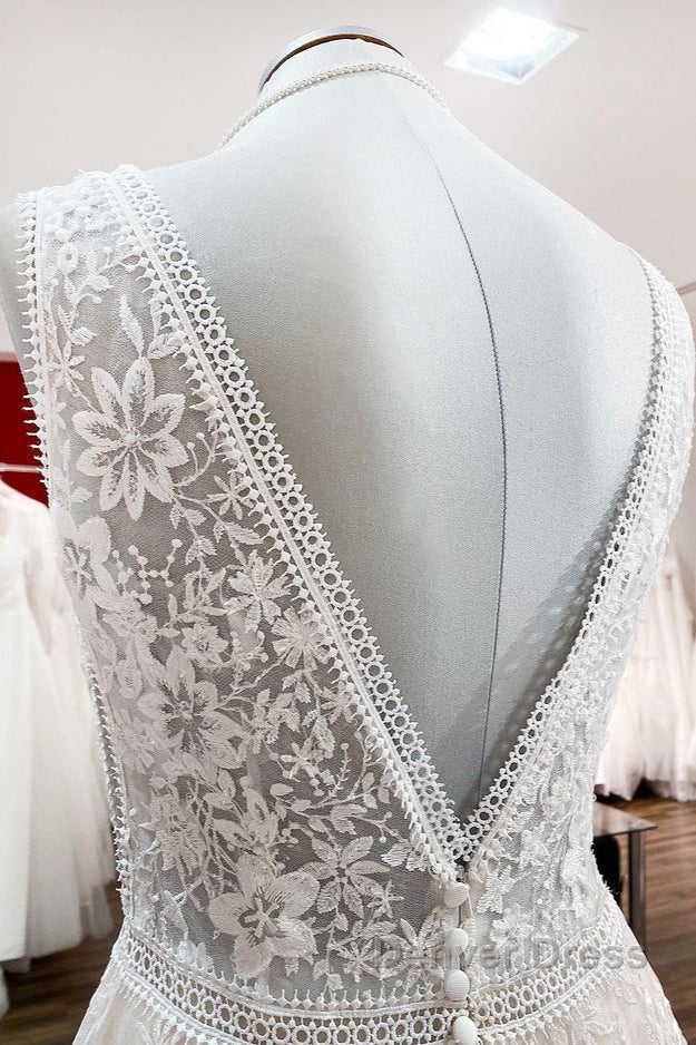 Beautiful Long A Line Lace Appliques Tulle Open Back Wedding Dresses
