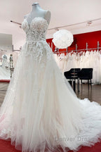 Beautiful Long A-line Strapless Tulle Ivory Wedding Dresses with Appliques Lace