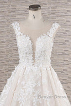 Beautiful Long A-line Tulle Lace Appliques Backless Wedding Dresses