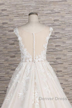 Beautiful Long A-line Tulle Lace Appliques Backless Wedding Dresses