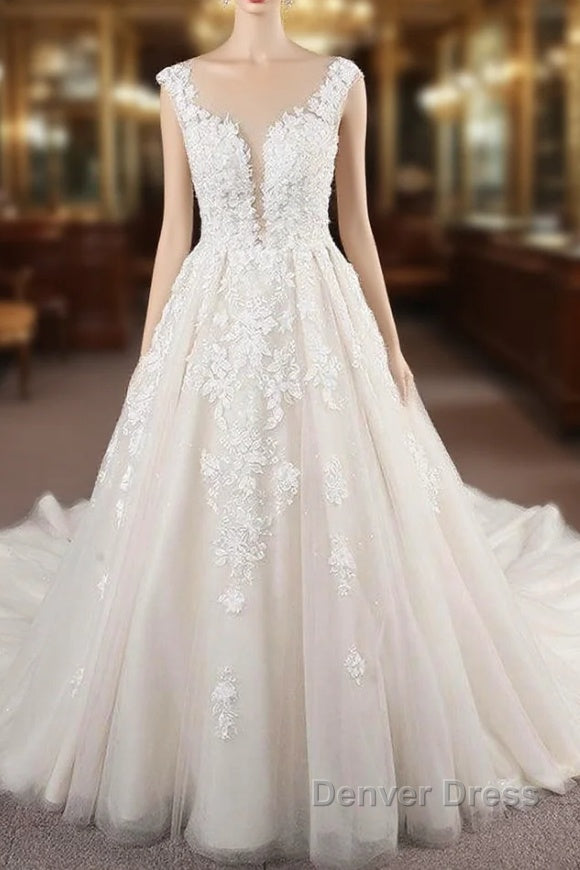 Beautiful Long A-line Tulle Lace Appliques Backless Wedding Dresses Main image