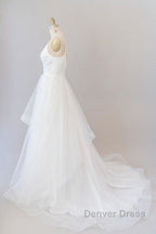 Beautiful V-neck Tulle A-line Wedding Dresses