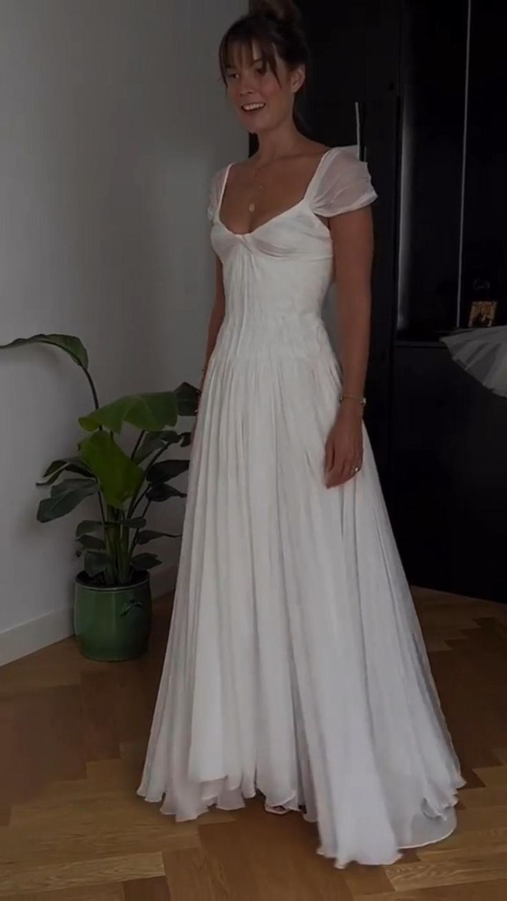 Beautiful White Chiffon A Line Prom Dress Wedding Dresses Secondary image