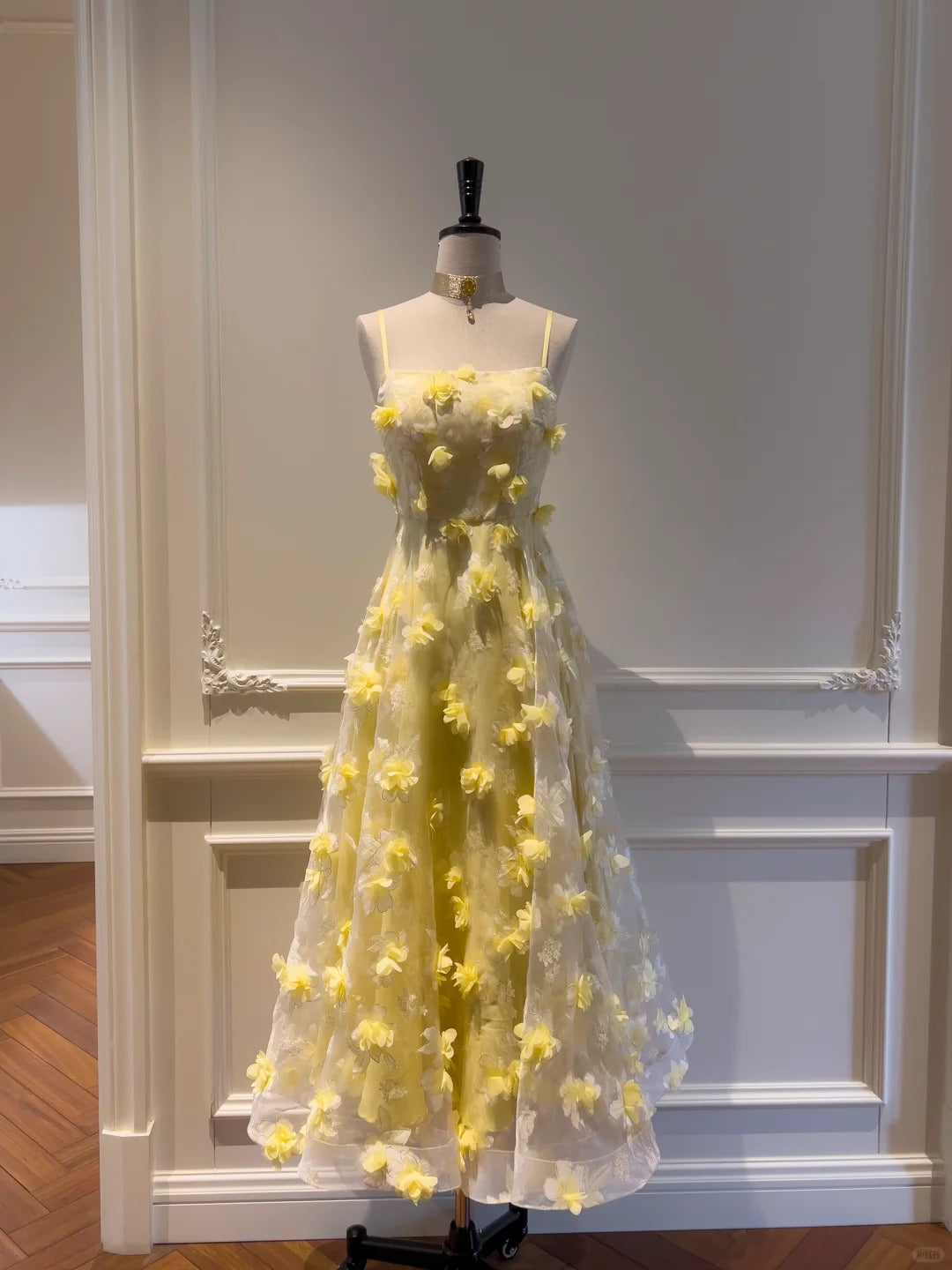 Beautiful Yellow A-Line Square Neck Strapless 3D Flower Mesh Long Prom Dresses