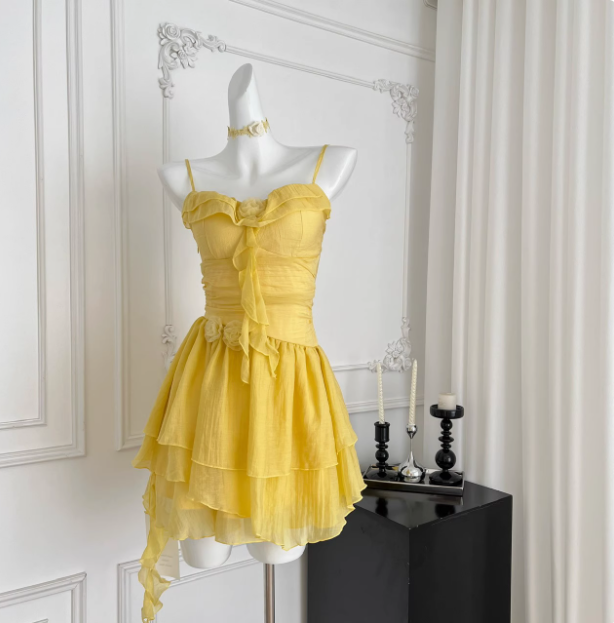 Beautiful Yellow Suspender Flower Irregular Ruffle Chiffon 17Th Birthday Short Skirt Homecoming Dresses Main image