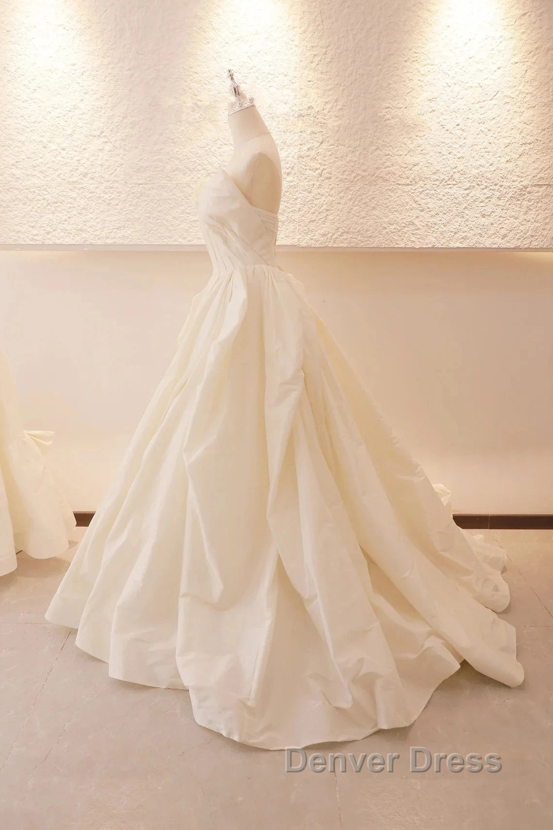 Beige Wedding Dress Strapless Sleeveless A Line Full Bridal Dresses Sophisticated Wedding Gowns With Train