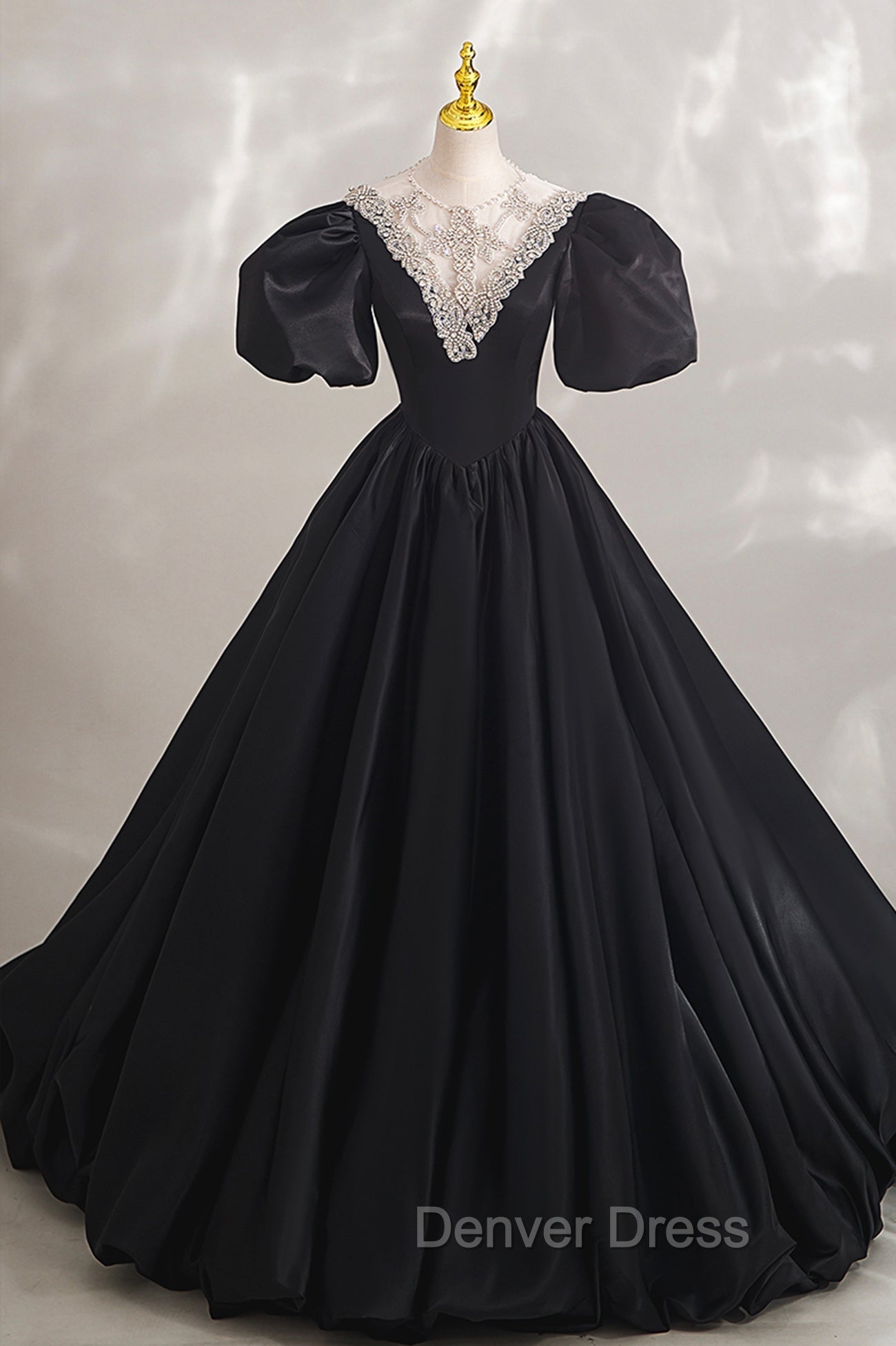 Black Ball Gowns with Beaded, Black Short Sleeve Prom Dresses