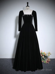 Black Long Sleeve Velvet Crystal Prom Dress