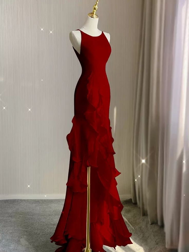 Black Mermaid Beach Wedding Dresses With Ruffles, Spaghetti Straps Backless Prom Gowns